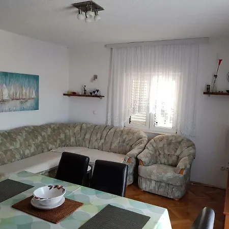Apartments Krizanac Trogir Exterior photo