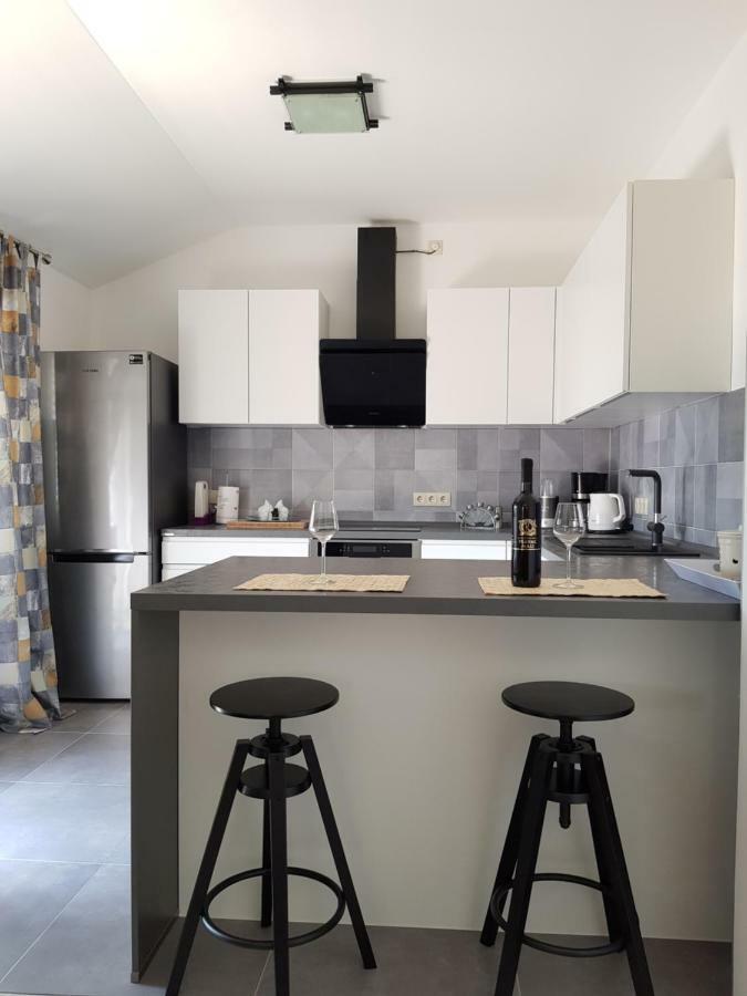 Krizanac Apartment *