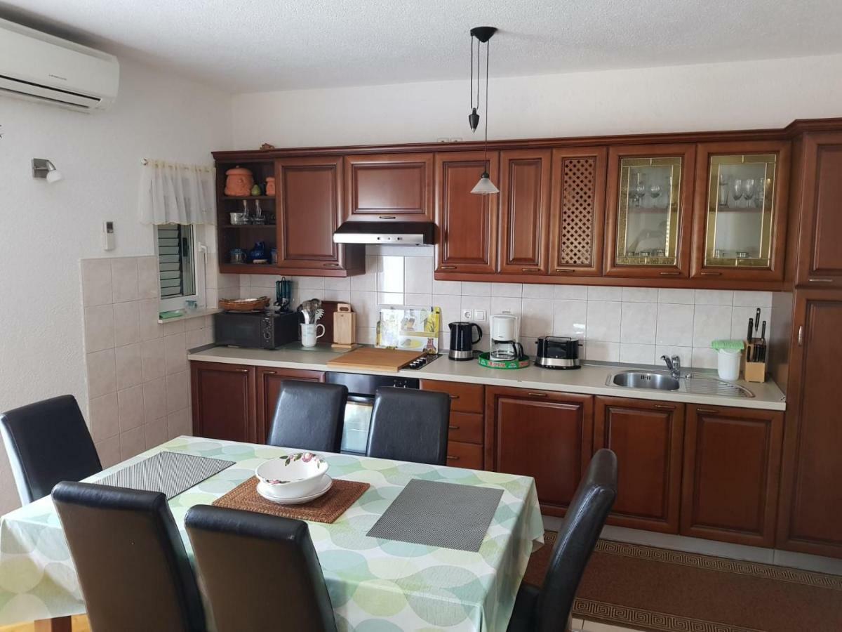 Krizanac Apartment Trogir