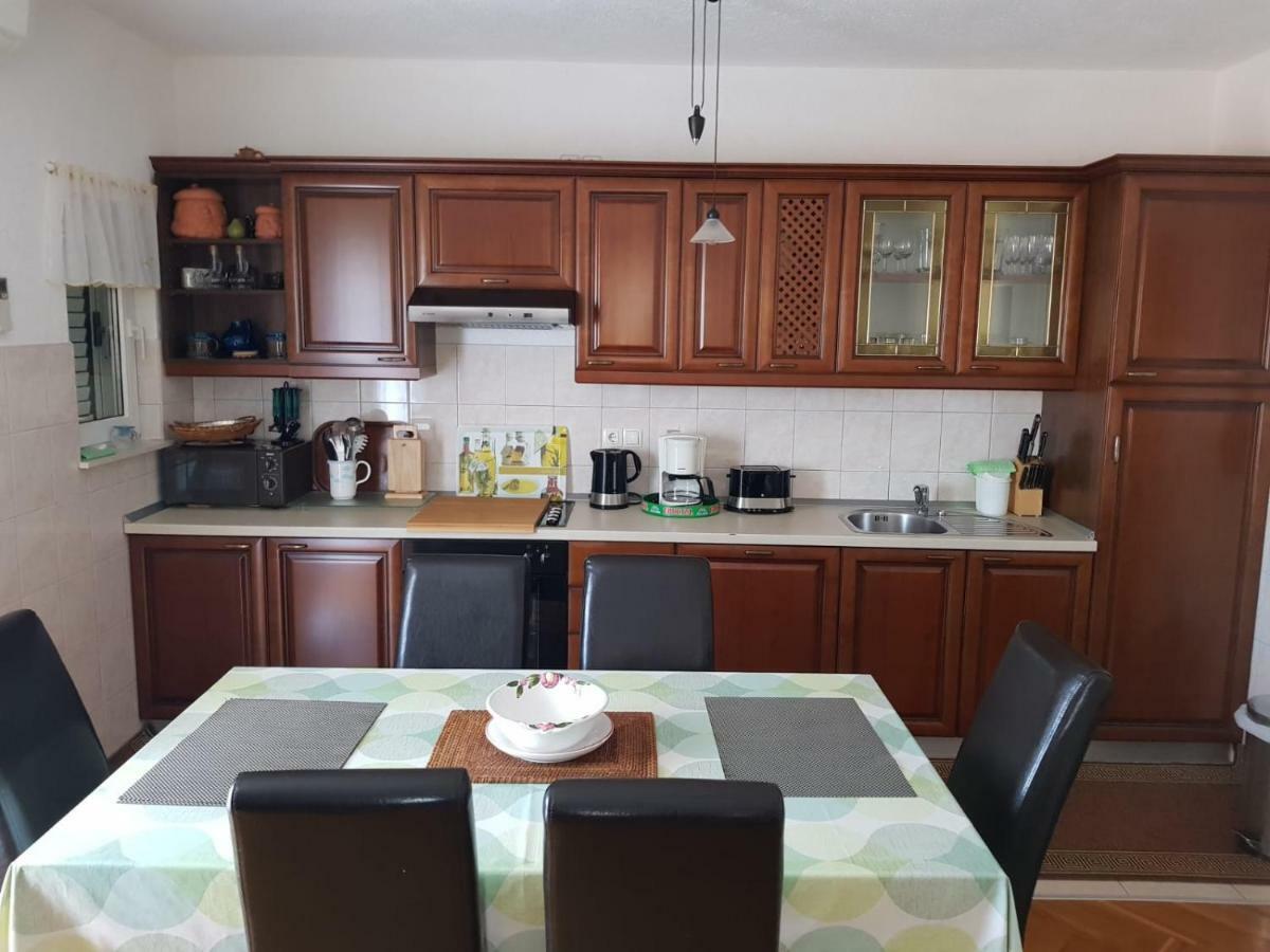Krizanac Apartment *